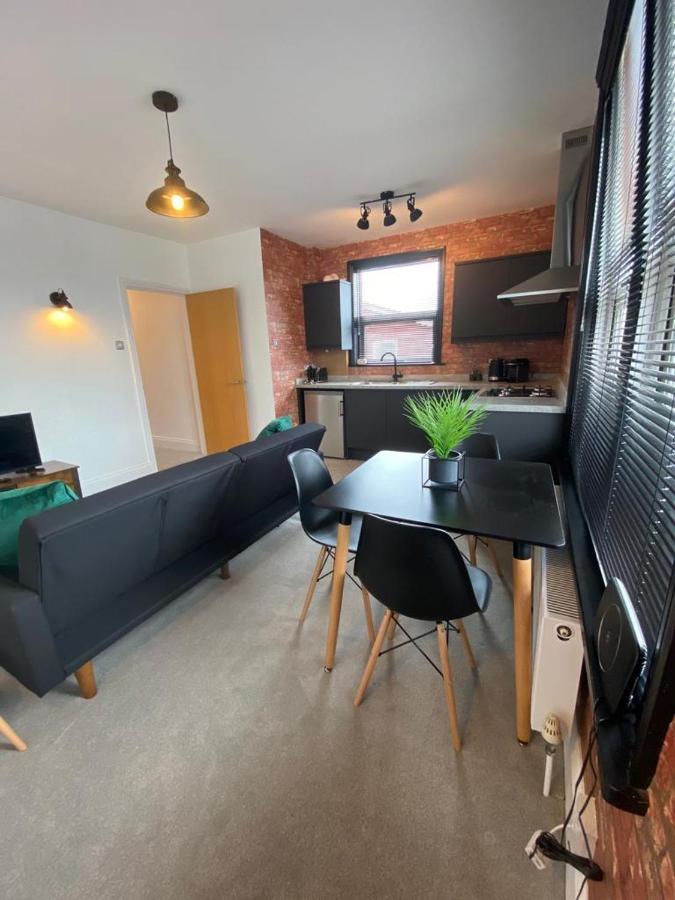 1 Bed Flat With Parking Near Town Centre Διαμέρισμα Emsworth Εξωτερικό φωτογραφία